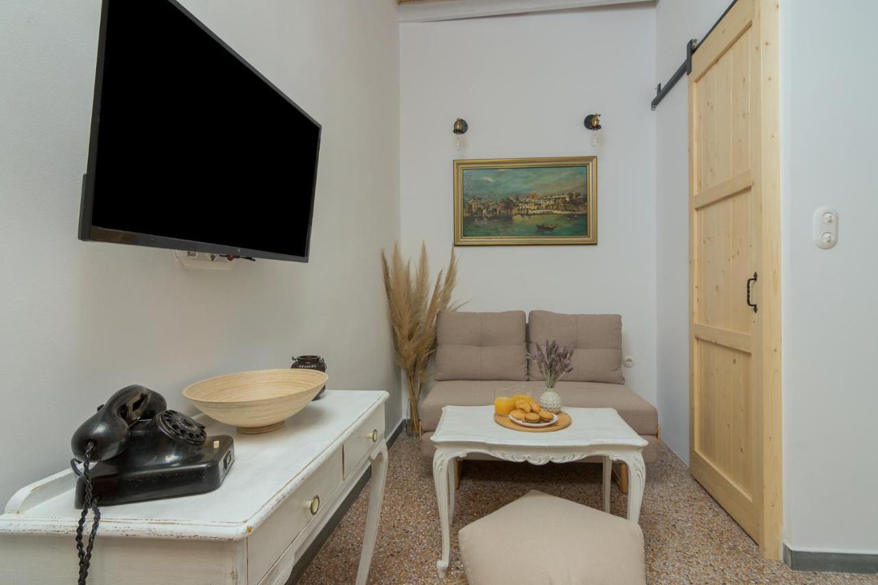 Vintage Loft Α In Monastiraki Apartment Athena Bagian luar foto