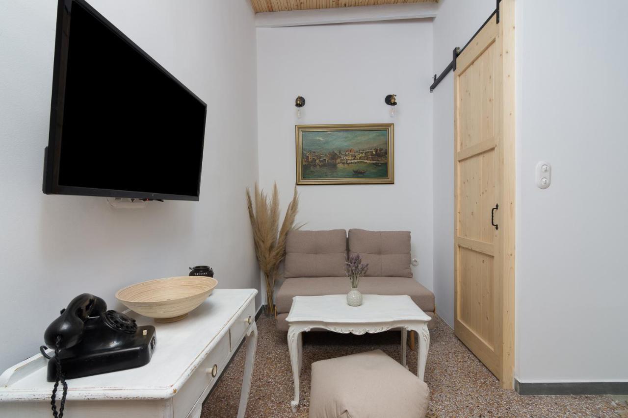Vintage Loft Α In Monastiraki Apartment Athena Bagian luar foto