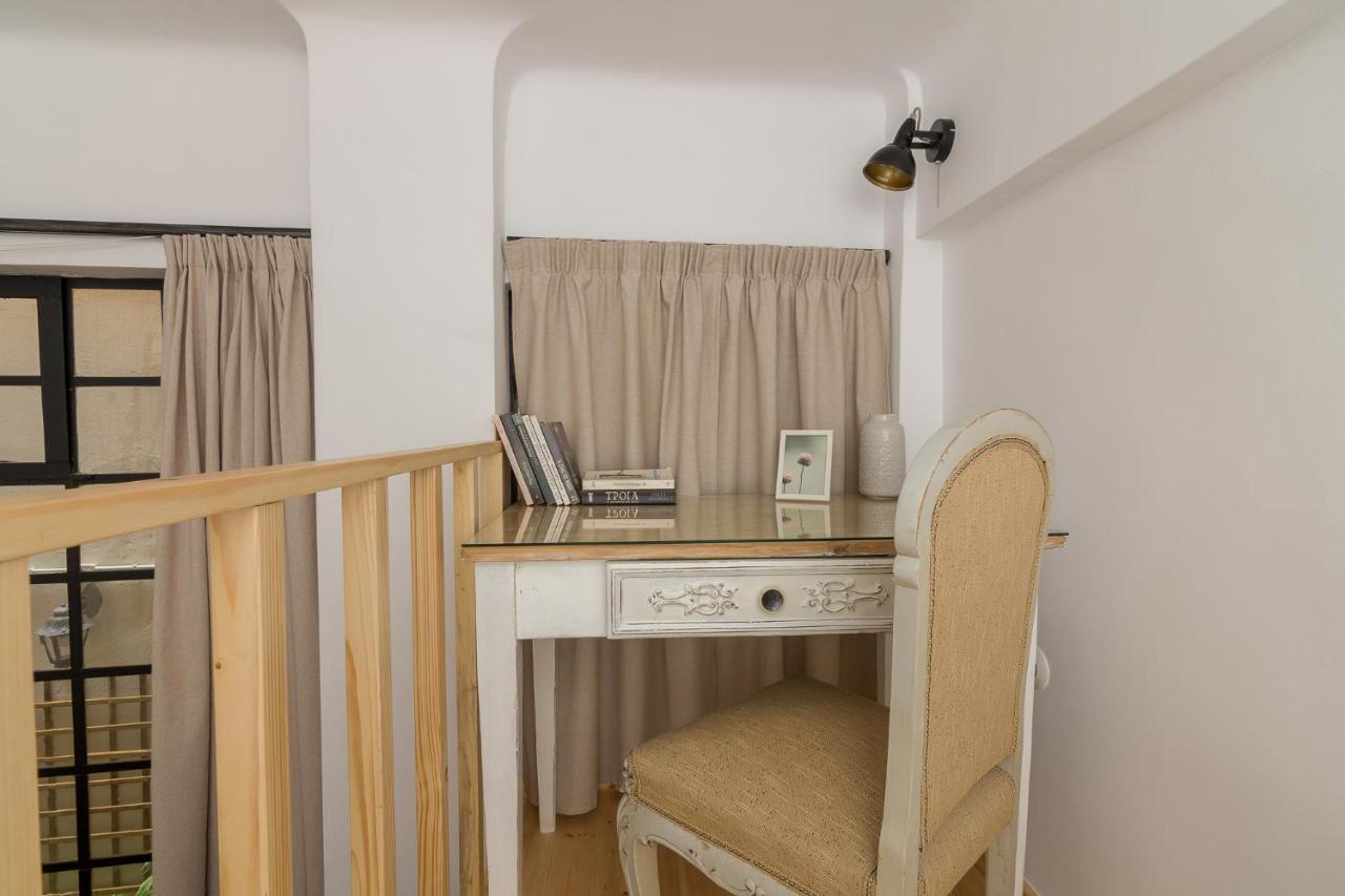 Vintage Loft Α In Monastiraki Apartment Athena Bagian luar foto